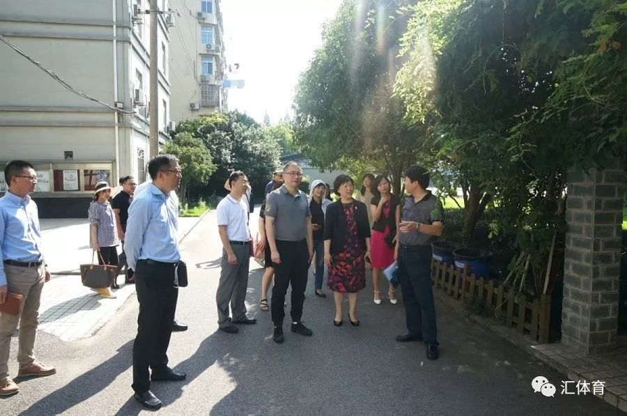 副区长秦丽萍,陈桦带队调研上海体育学院徐汇校区
