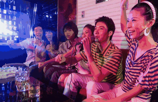 餐厅的ktv,让你不负歌来不负吃!
