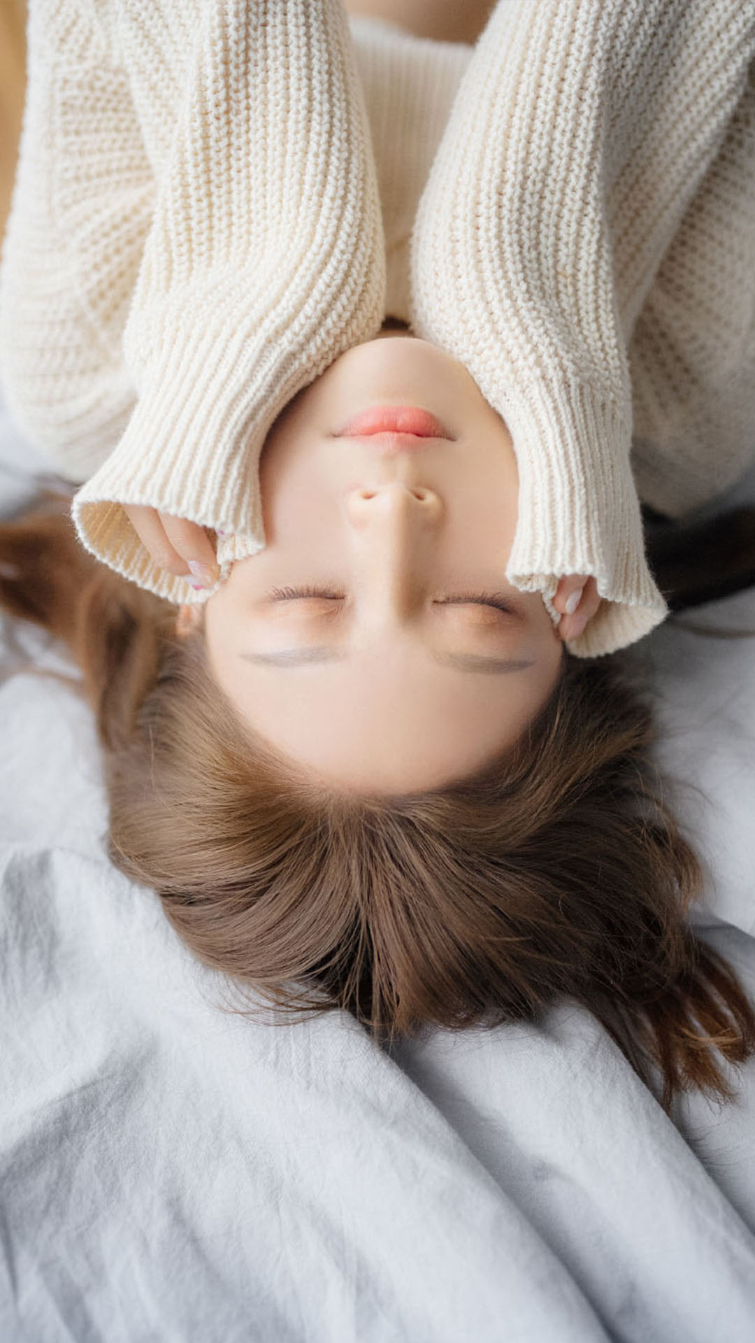 肤白貌美气质美女慵懒写真图片手机壁纸