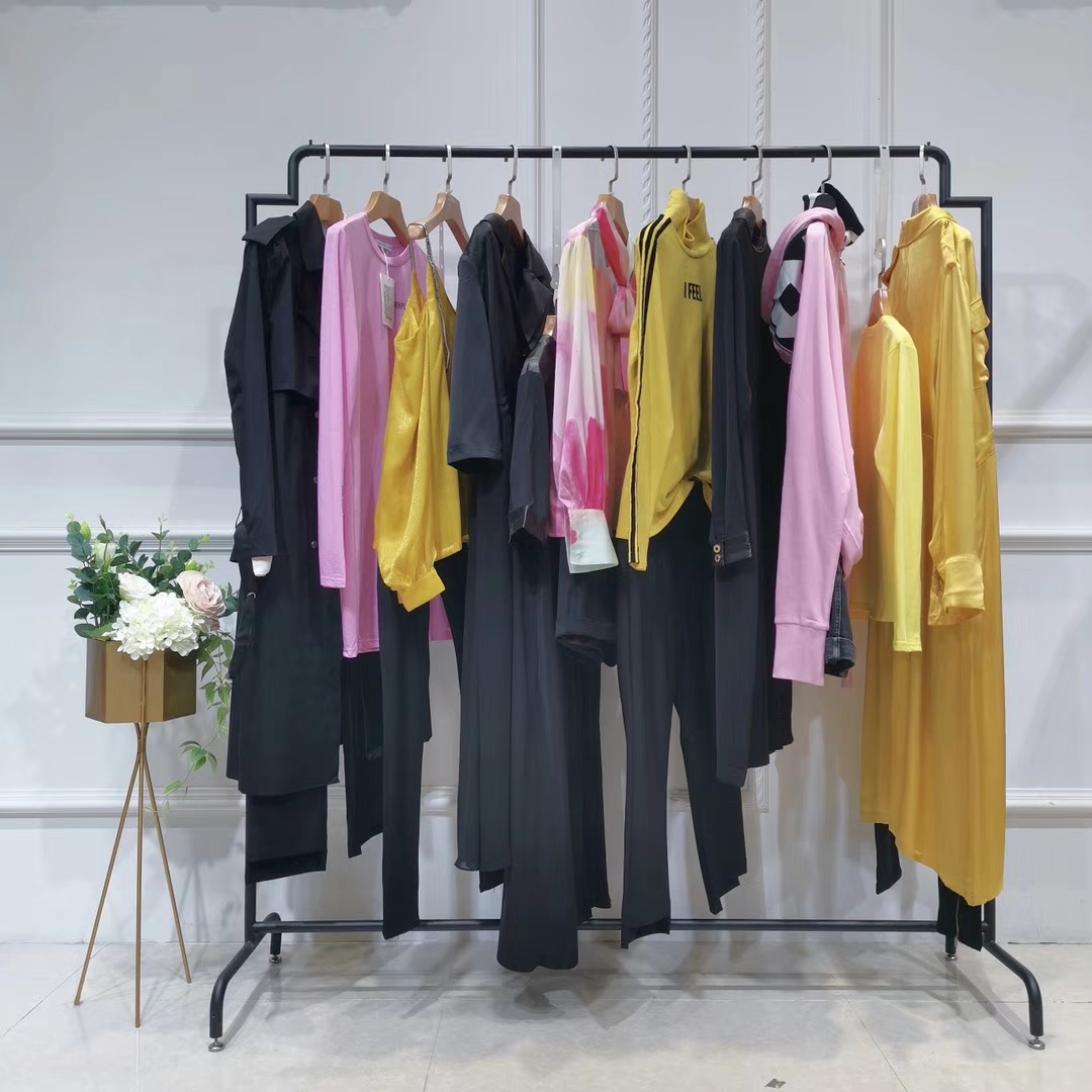 女装品牌排行榜_女装t恤品牌排行榜(2)