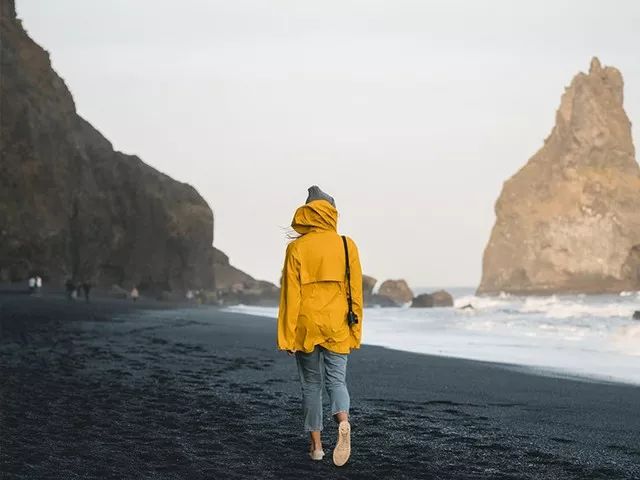 及早抽身离去 6b0470ef13c74acfaf5f4f82756bb893.jpeg