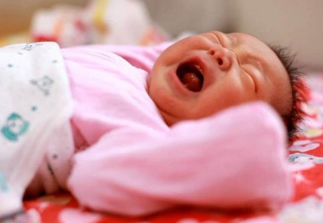                     原创            怎么去判断宝宝是否健康？需要注意这三点，宝妈别含糊