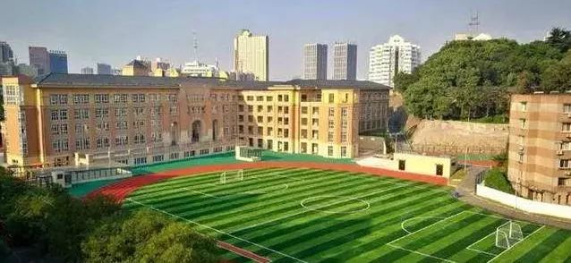 1,育红小学 每周六开放,凭身份证入场