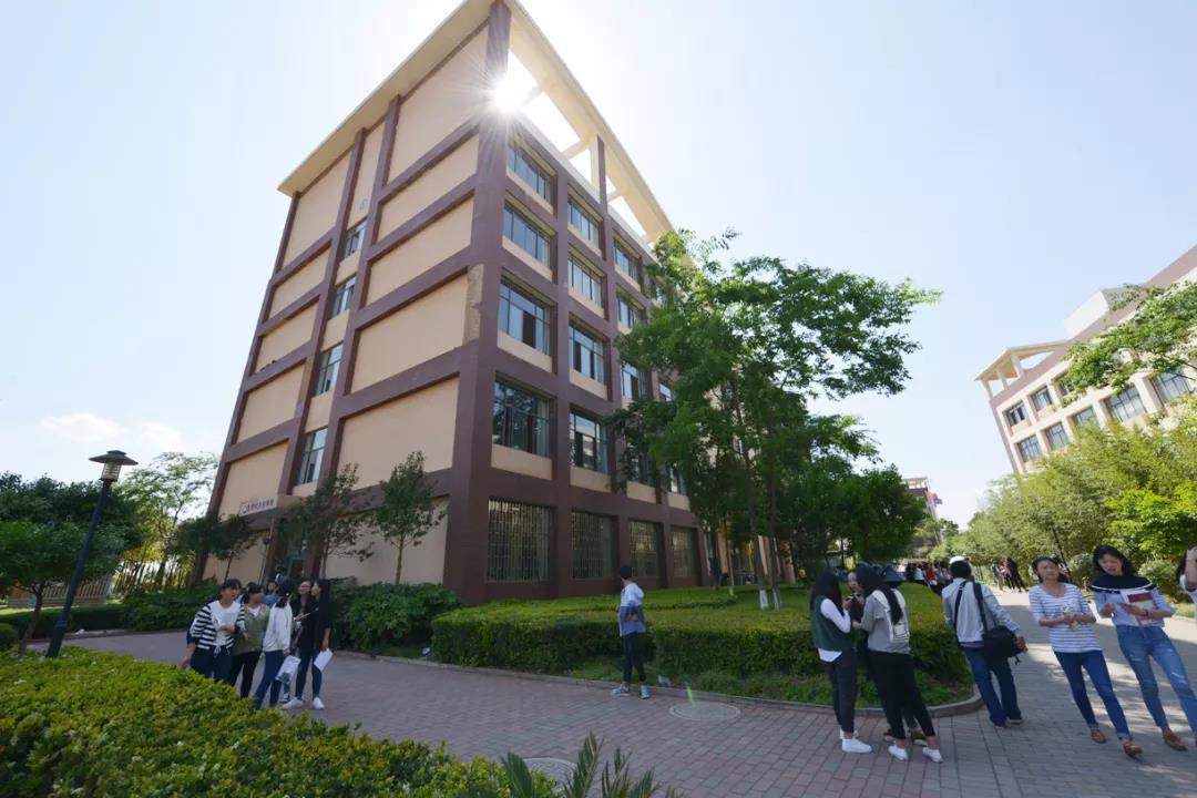 2019年云南商务职业学院欢迎新同学
