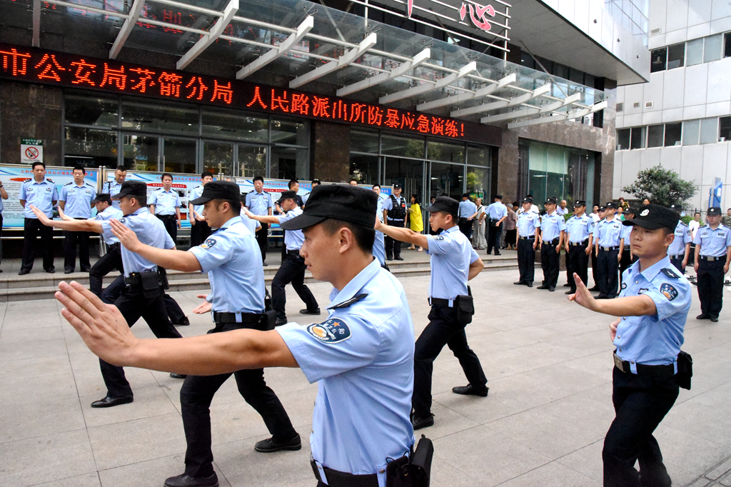 十堰茅箭公安设擂比武 淬火提能锤炼过硬队伍