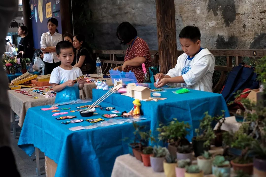 八月仲夏 练摊江湖丨月光市集创意摊主招募公告!