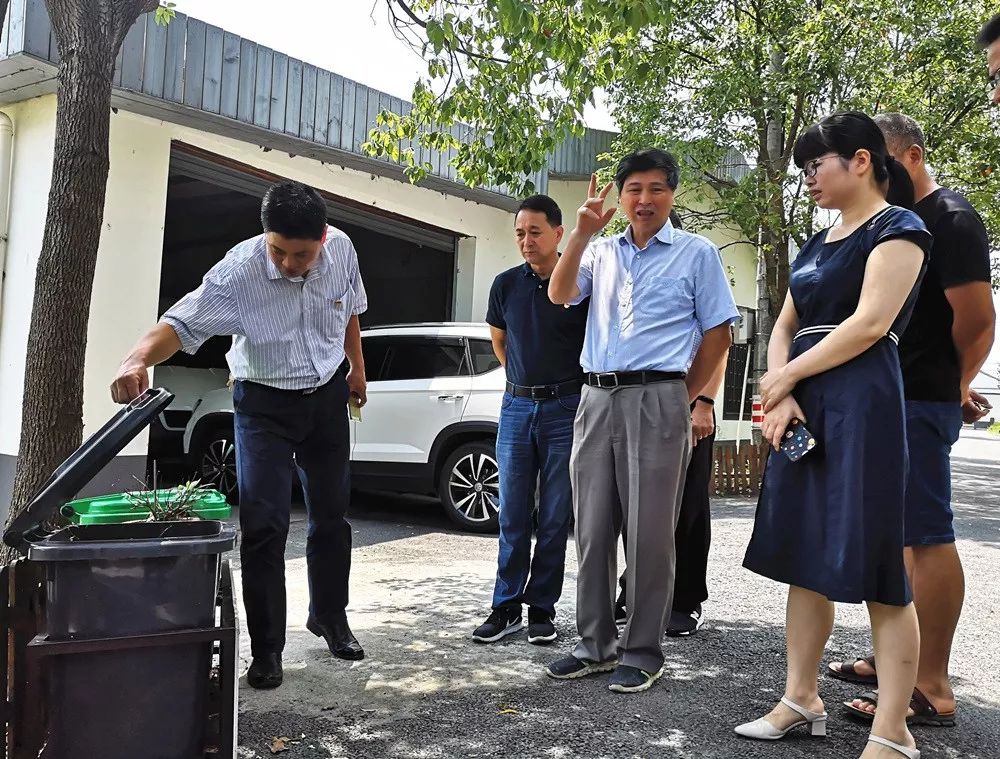 市政协副主席马玉华带队督查桐乡市屠甸镇生活垃圾分类工作