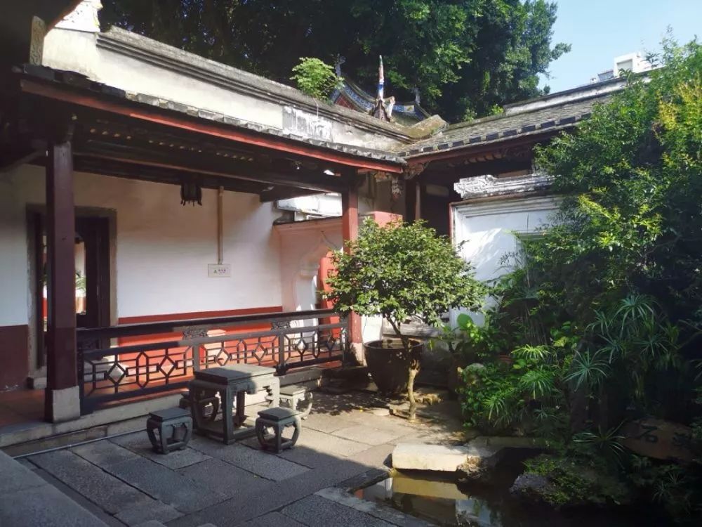 开眼看世界的第一人你还记得是谁么?来这里品