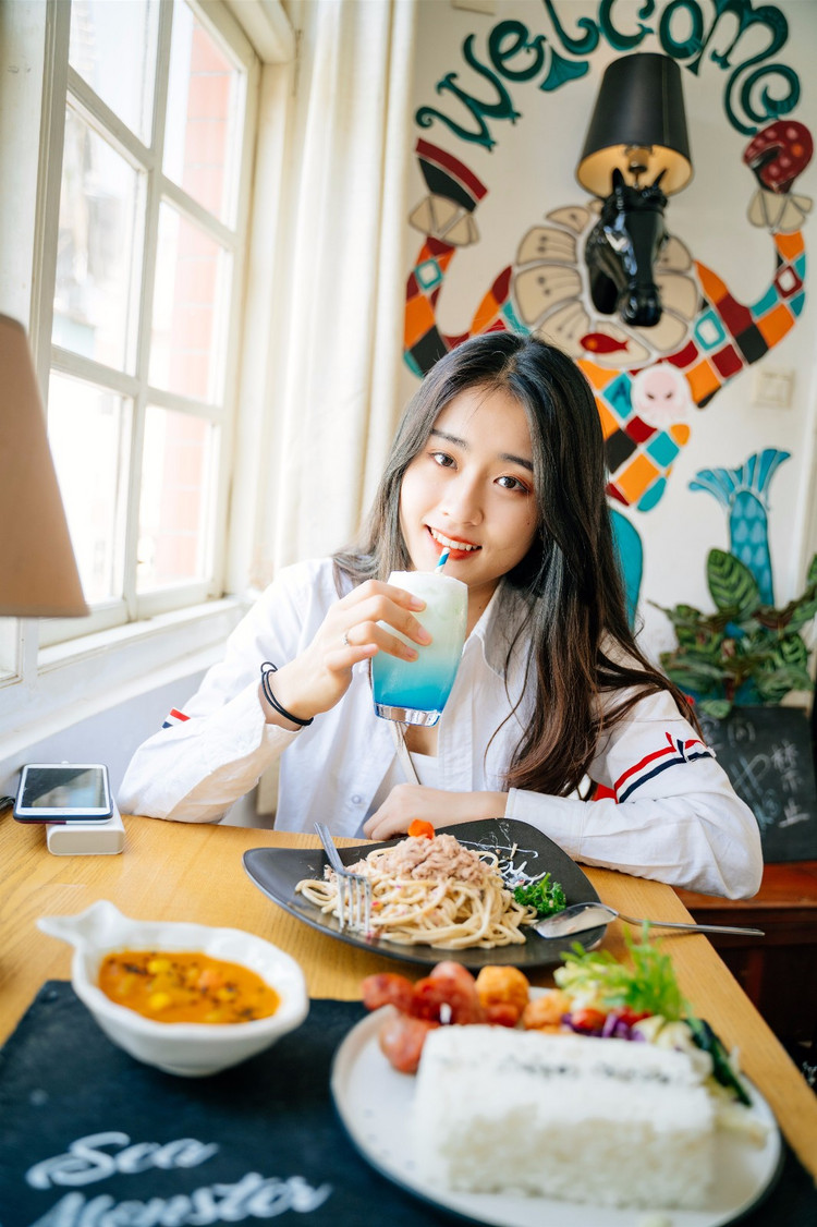 拍照怎么拍好看的食物照片 c0e00f7aa2b84d71b74891af0bd3f383.jpeg