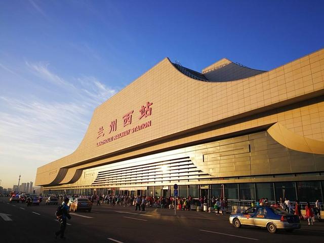 利好!兰州至新区城际动车加大密度,基本实现公交化