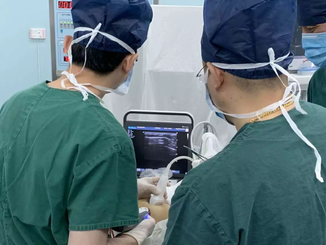 仁济医院宝山分院外科成功完成首例微创乳腺纤维瘤旋切手术