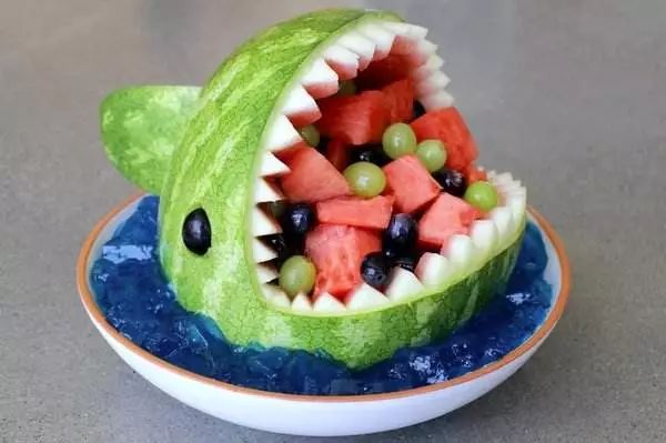 西瓜怎么做成西瓜汁 eeec95728869405ca41aec6e18e6bc89.jpeg