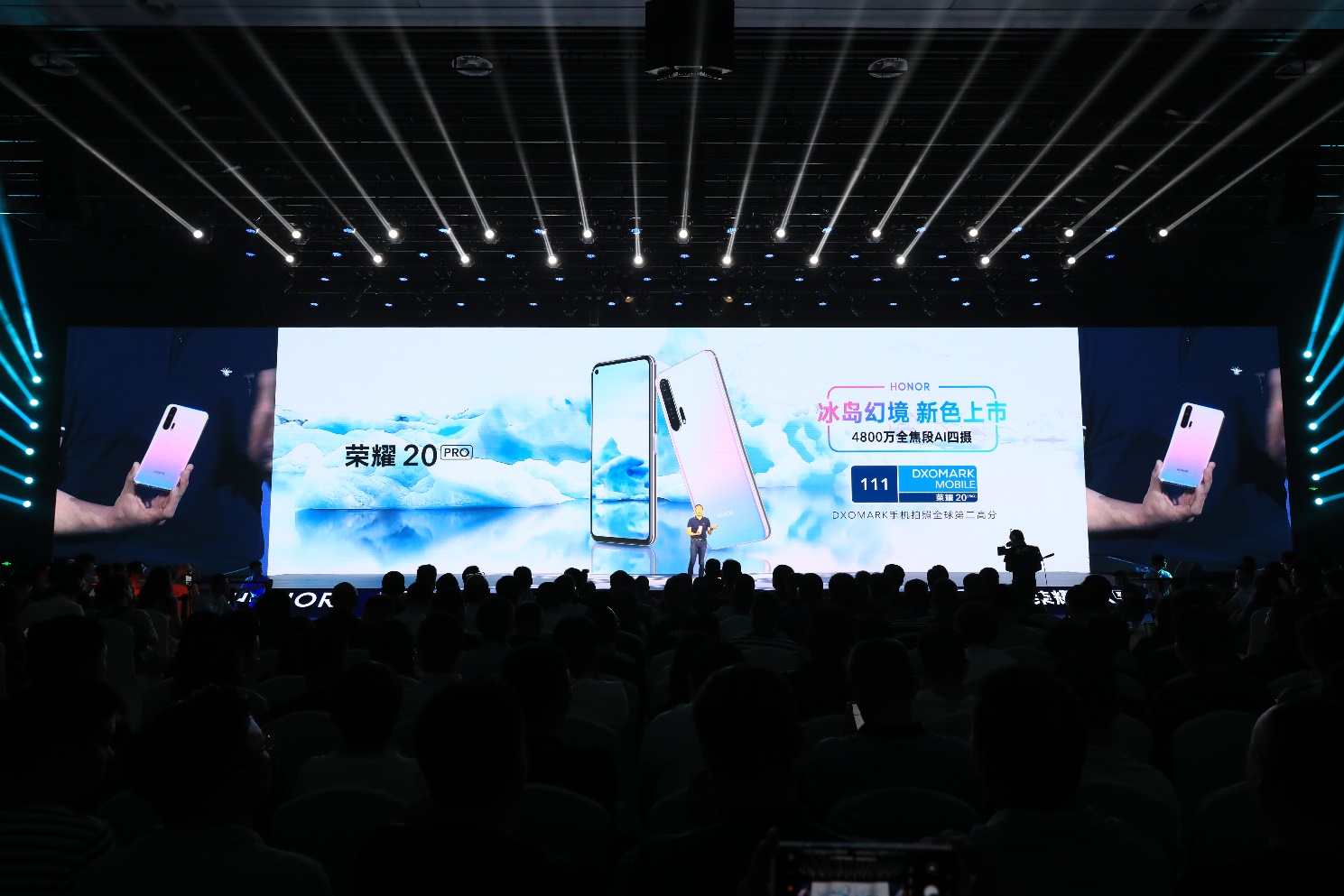 手机拍照排名dxomark6月 f2baf27a4ff34818b46f6bed3ee1a507.jpeg