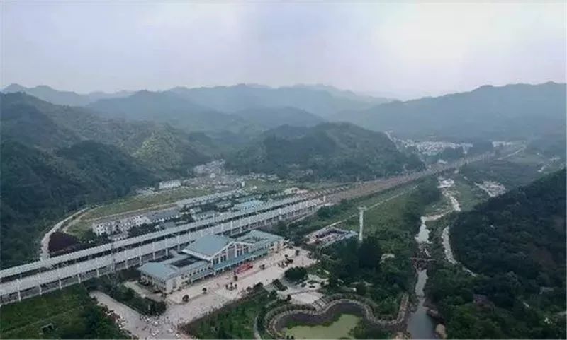 金寨高铁落地自驾,