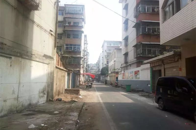 【文明实践在信阳创建】浉河区强化市容环境整治 向违建说不