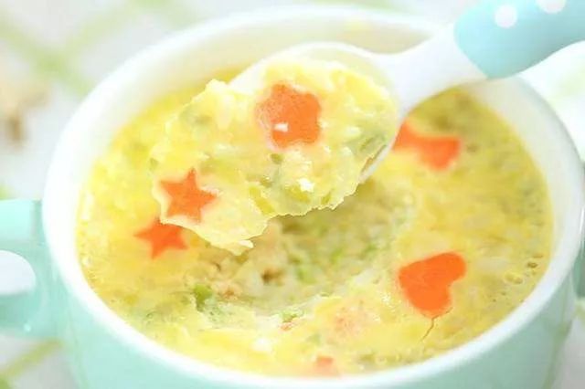 新手妈妈必看!满一岁的婴儿可吃这些辅食,