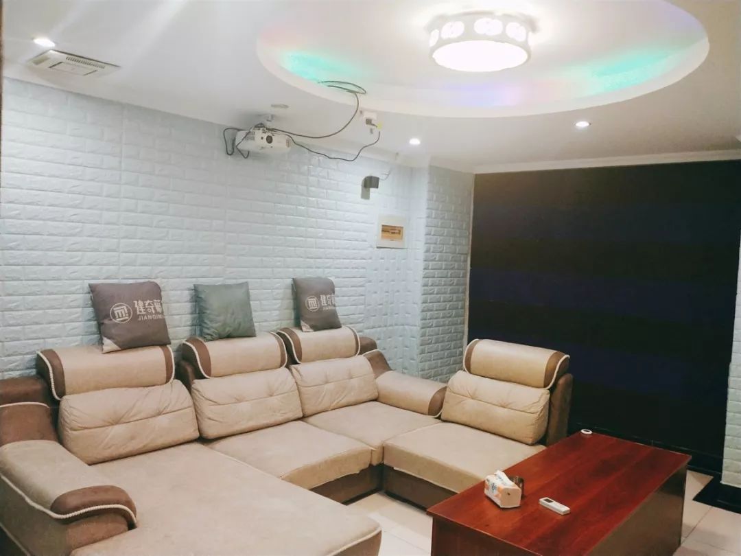 【私人影咖】别再去电影院花冤枉钱啦!这家私