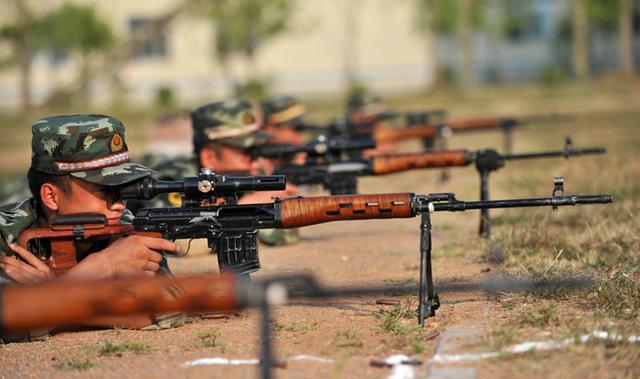 被称为反人质狙击步枪、霰弹狙击枪,88式狙击