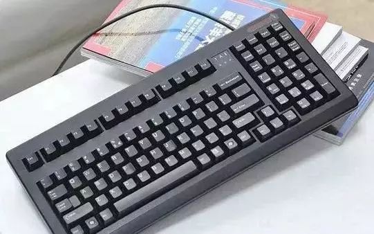 机械键盘脏了怎么清理?不会的收藏了!