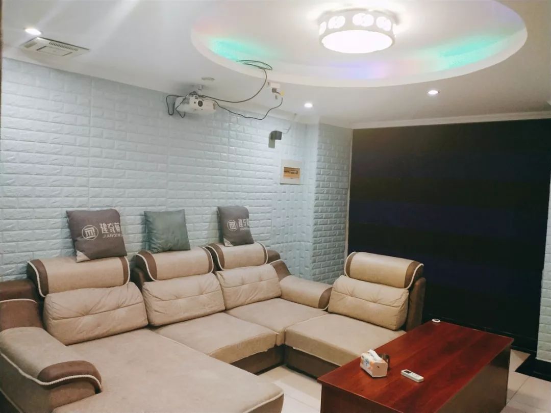 【私人影咖】别再去电影院花冤枉钱啦!这家私