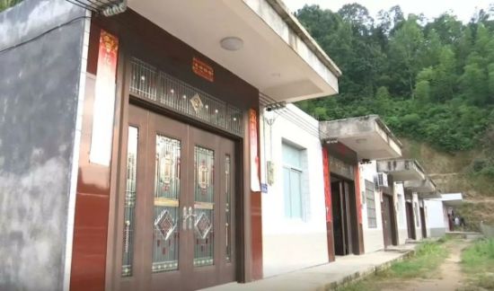 武平易地扶贫搬迁迎来入住高峰:2996户贫困户喜提新房 mg平台申搏官网