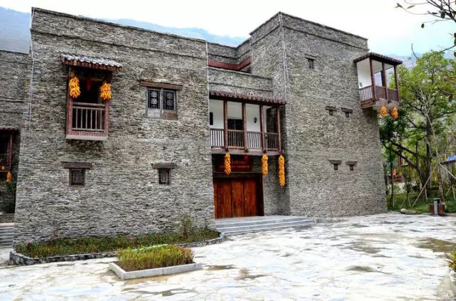 黄渤杀生拍摄地世界上最完整的羌族建筑艺术神秘的东方古堡桃坪羌寨