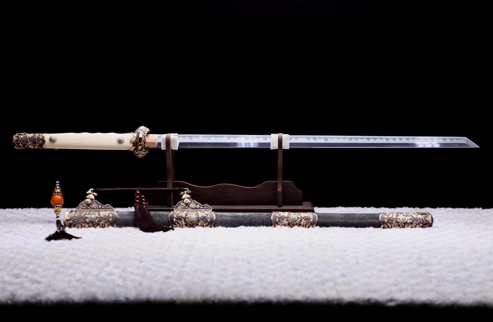 中国史上最强的5把军刀,唐刀上榜,最后一个专打小鬼子_设计