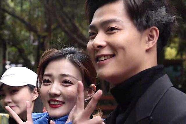 原创张铭恩在大s的追问下害羞承认恋爱中与徐璐多次被拍一起逛街