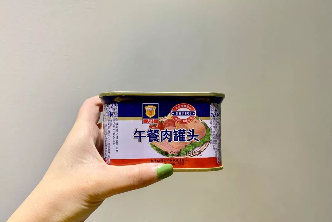 七仔 好意外的选手,午餐肉做得这么良心,夹杂着肉眼可见的肉粒,以后