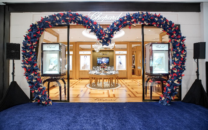 Chopard��������SKP��Ʒ����ҫ��Ļ|Ʒ�ƴ�ʹ��Դ���ٿ�Ļ����