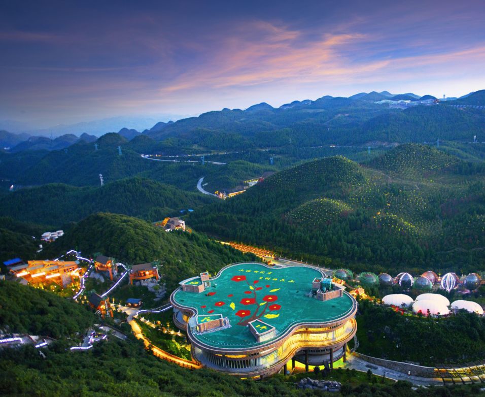 梅花山是六盘水的旅游名山,是集避暑,养生,休闲,度假等于一体的山地