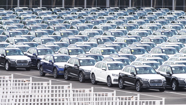汽车、电影先后探底,我国消费重心正在往这几个领域迁移 大发Dafa888国际娱乐