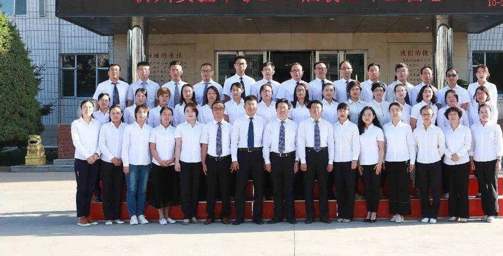 13152900823王老师 微信公众平台: sxxzsyzx 忻州实验中学校 学校网址