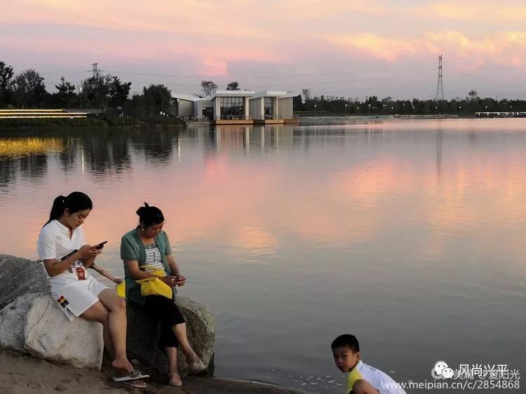 【兴平拍客】双照湖之夜_咸阳