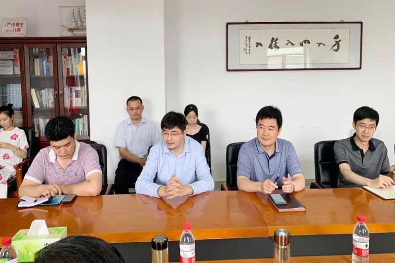 世屹集团与淄博市文旅局领导共同拜访中国