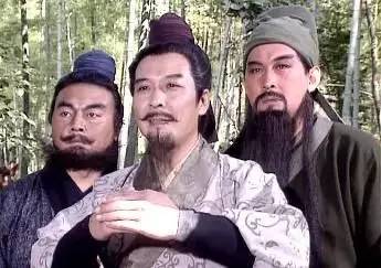 三国演义智力排行_三国演义讲述的赚钱秘密与大智慧,太精辟了!