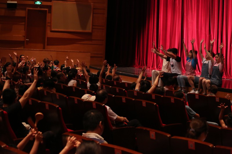 音乐现场演奏版 10eb083e2eb8449295066fb1c80fe381.jpeg