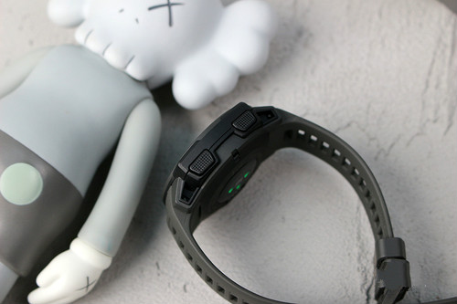 ����Instinct �����˶��ֱ�����һ���������Ƕ��������������