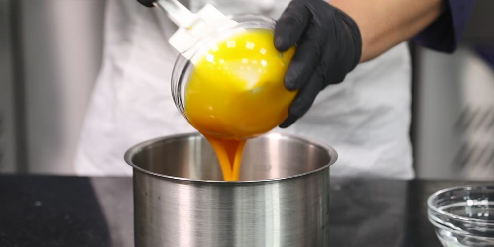 解答:话题热议高达1.7亿次的 #冰面包# 怎么做