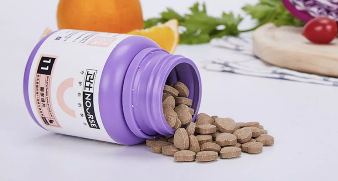 猫黑下巴主因是塑料猫碗导致的?其实真相是.