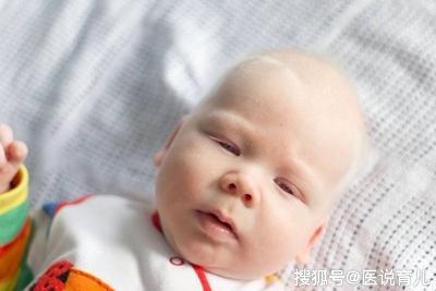                     妈妈的一个善意之举，导致孩子得了面瘫，为什么