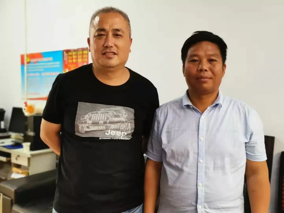 春风卧龙张玉滚式好老师曹继东脸黑心红胆气壮爱生故事一箩筐
