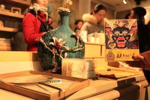 大雾致汉宜高速40车连环相撞 致6亡24伤(图) 大雾交易机器持其以保运转