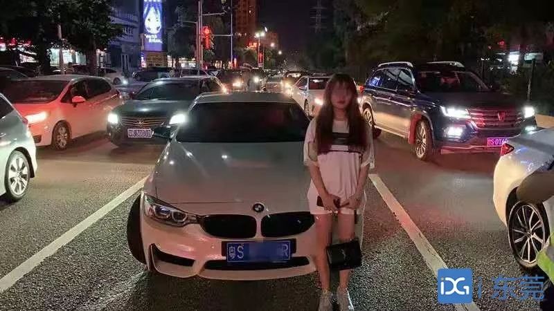 当民警要将司机金某