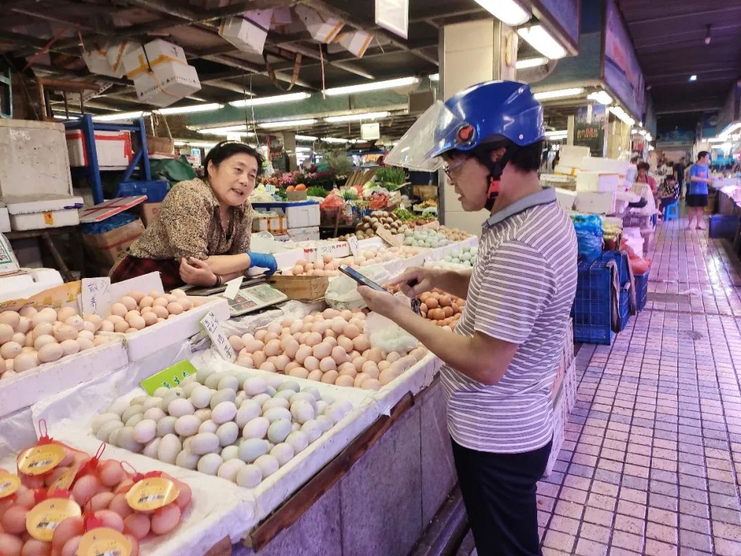 张斌桥菜市场的江湖,藏着美食和爱