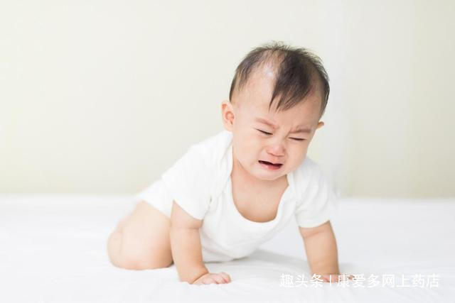                     原创            宝宝缺钙常见4症状，如占2个表明宝宝缺钙，需重视！