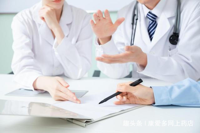                     原创            宝宝缺钙常见4症状，如占2个表明宝宝缺钙，需重视！