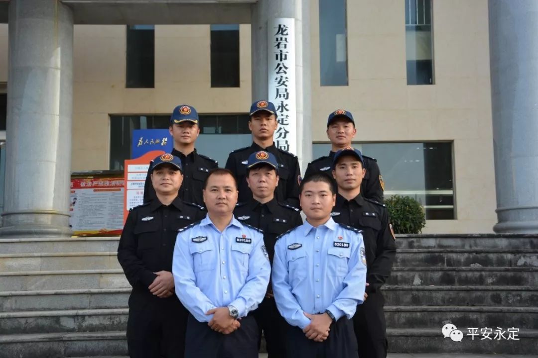 红土警察游杰游弋在网络空间的神秘猎手
