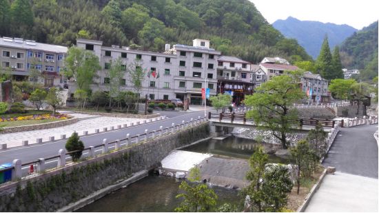 这是个梦想小村落初见恰似故人来有山有水有温开云 开云体育平台情(图6)