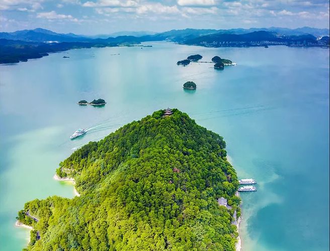 千岛碧水画中游~千岛湖图片